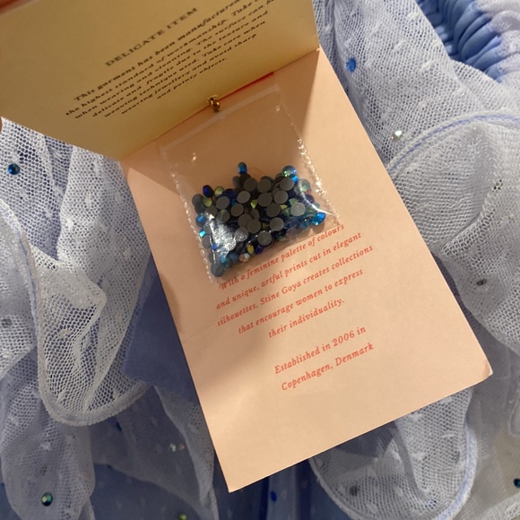 NWT Stine Goya Off-the-Shoulder Gown with Crystals - Picture 7 of 8